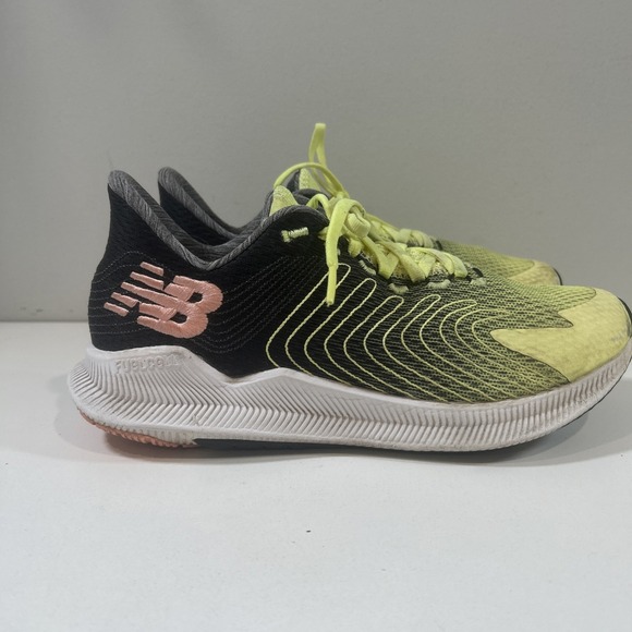 New Balance Other - New Balance FuelCell Propel Running Shoes Men's 8.5 Yellow Lemon Athletic